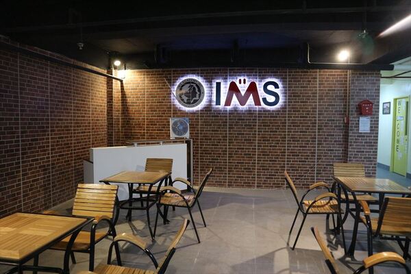 IMS Academy バニラッド校 / アイエムエス アカデミー